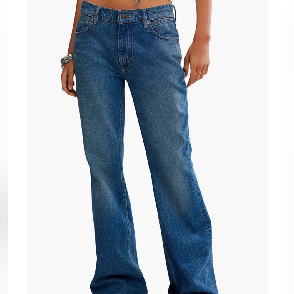 We The Free Wide-Leg Coast Relaxed Jeans. NEW without tags